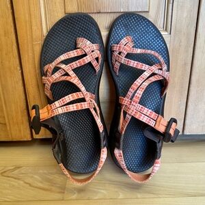 Chaco ZX/2 Classic Sport Sandals Orange Pattern Size 8 #211